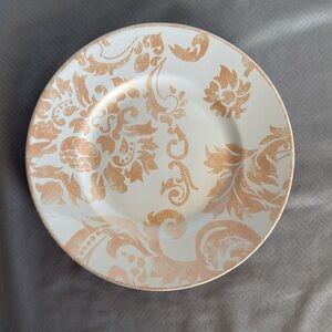 Set of 4 Pier 1 Jaclyn Collection Plates Pasta Bowls Blush Luster Damask Pattern